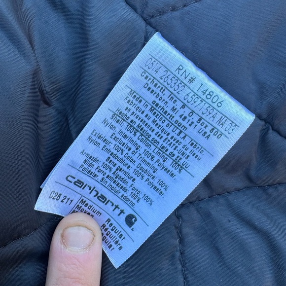 Carhartt Tan Jacket size Medium. - Picture 7 of 7